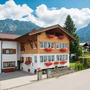 4* Апарт-отель Mayer